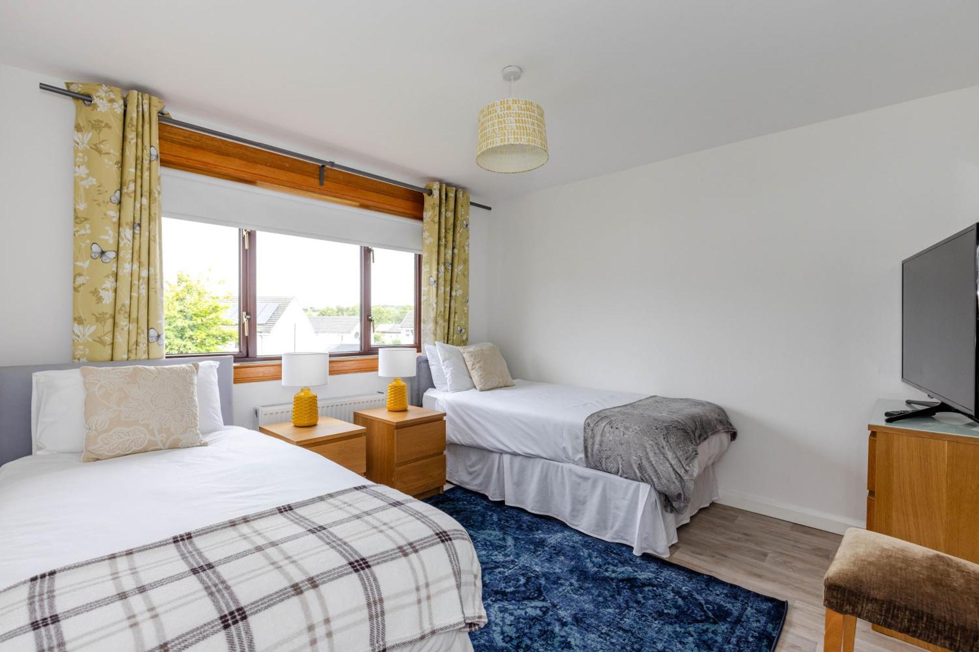 Family Home Inverkeithing Ideal For Edinburgh, Dunfermline & St Andrews 3 Bedrooms Екстериор снимка