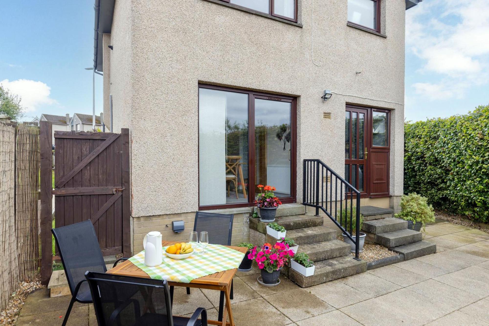 Family Home Inverkeithing Ideal For Edinburgh, Dunfermline & St Andrews 3 Bedrooms Екстериор снимка