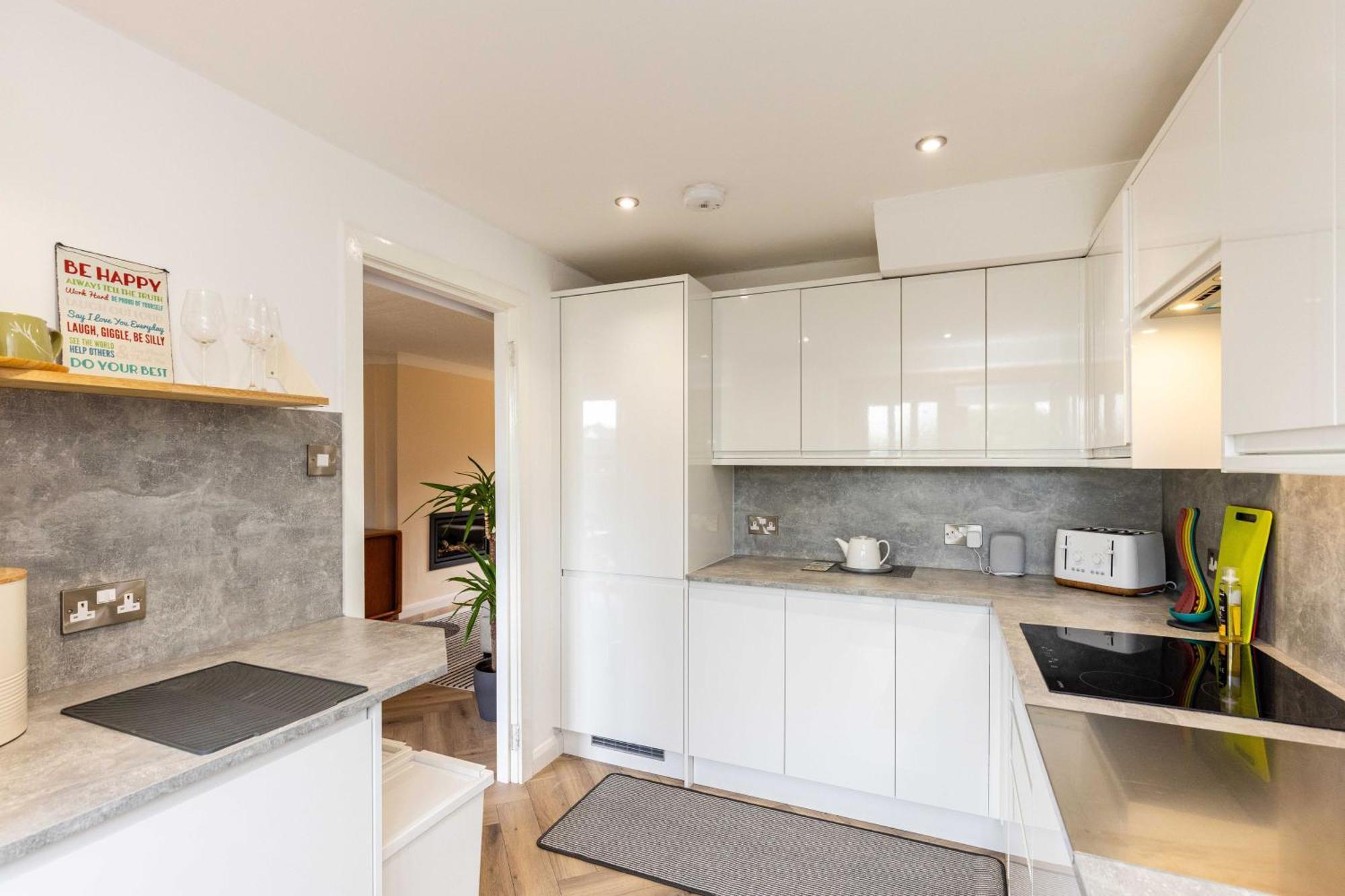Family Home Inverkeithing Ideal For Edinburgh, Dunfermline & St Andrews 3 Bedrooms Екстериор снимка