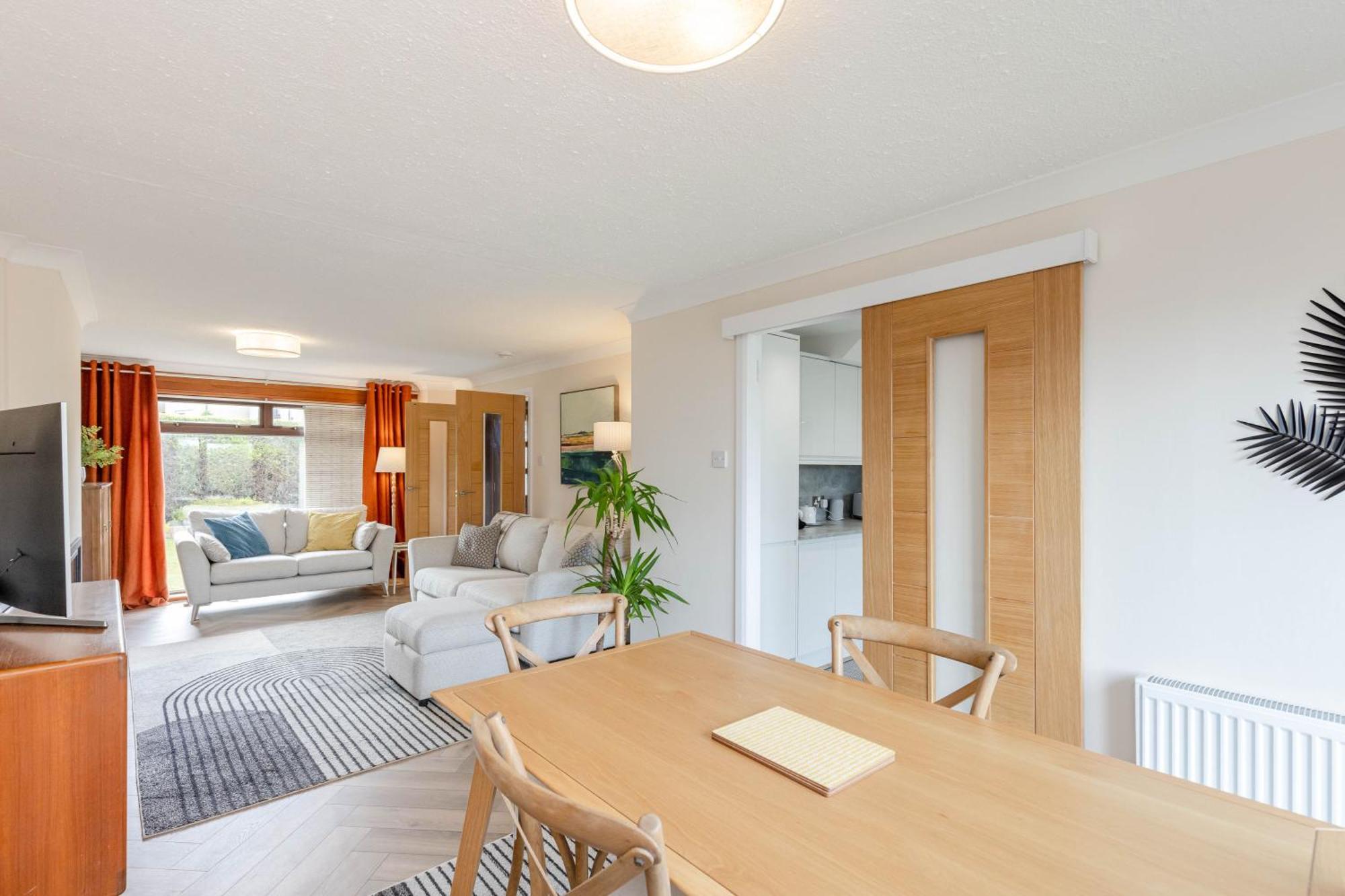 Family Home Inverkeithing Ideal For Edinburgh, Dunfermline & St Andrews 3 Bedrooms Екстериор снимка